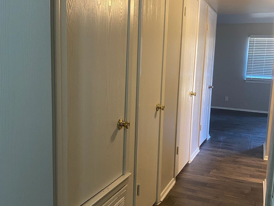 1st image of 500 College Ave #10863902