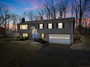 93 Cheshire Rd, Wallingford, CT 06492