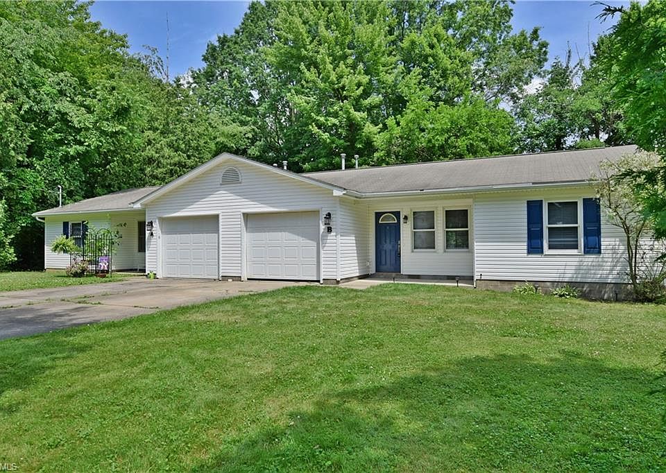 1st image of 670 Moyer Ave