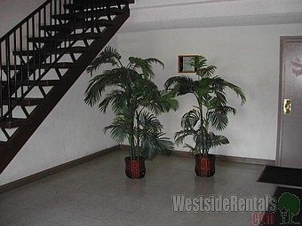 2nd image of 2232 W 24th St APT 203