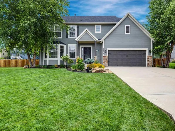12636 S Belford St, Olathe, KS 66061