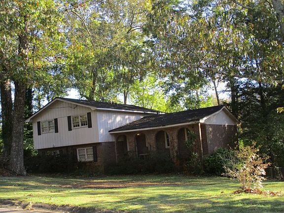 2nd image of 537 San Pablo Dr