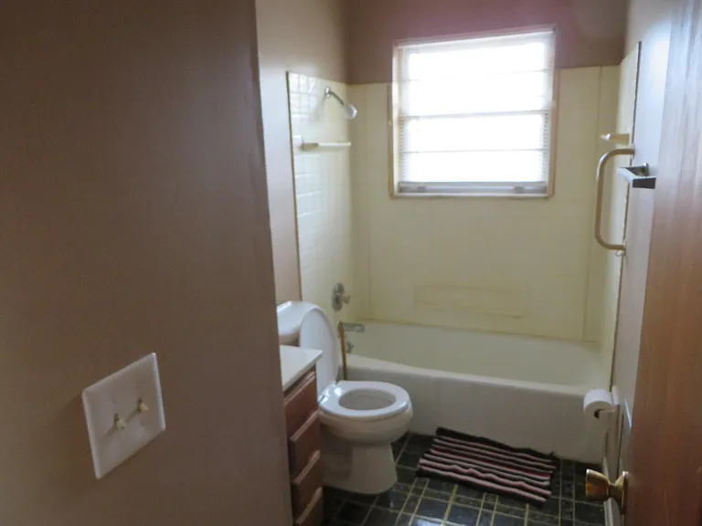 3992 S Randolph St — Photo 7
