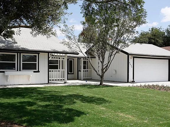 3rd image of 5636 W Seeger Ct