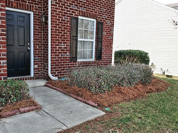 4th image of 109 Brinkley Park Ct