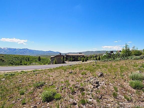 5th image of 8628 N Sunset Cir