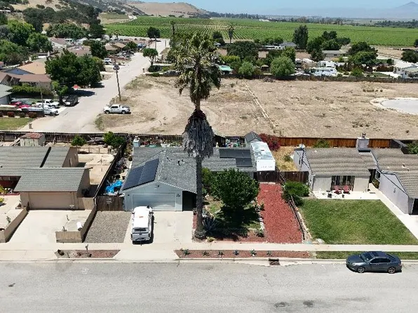 45201 Crown Ave, King City, CA 93930