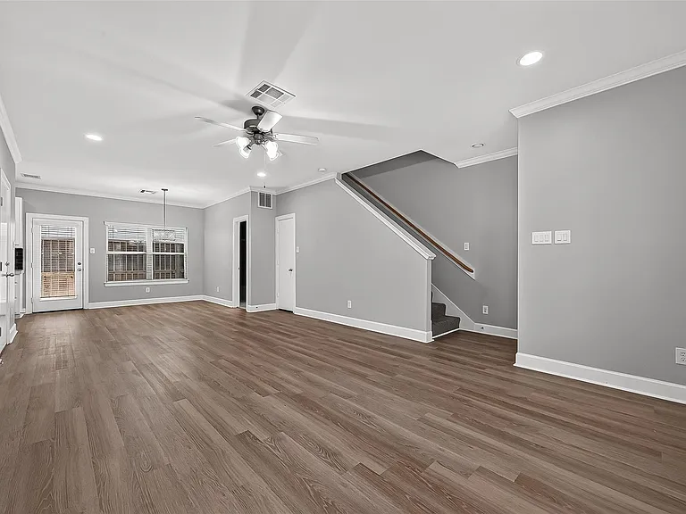 5951 S Loop E #38 — Photo 6