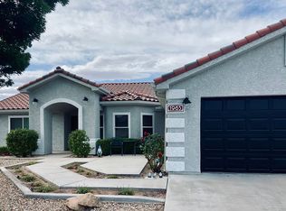 1965 Clover Hollow Ave, Logandale, NV 89021