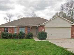 12371 Ridgecrest Dr, Willis, TX 77318