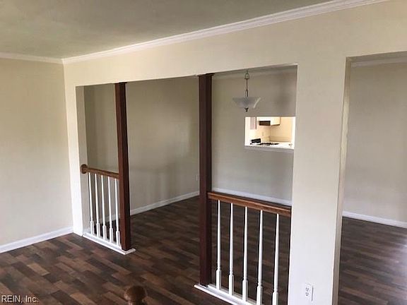 3rd image of 709 Goodard Dr