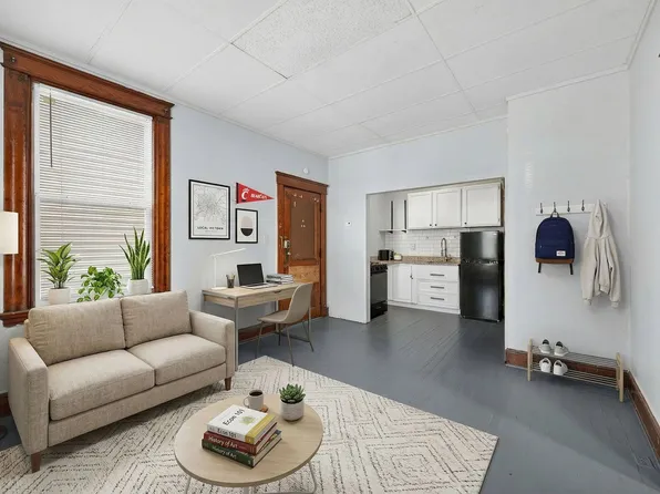 2339 Rohs St APT 1F, Cincinnati, OH 45219