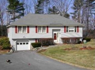 5 Squamscott Ave #D, Derry, NH 03038
