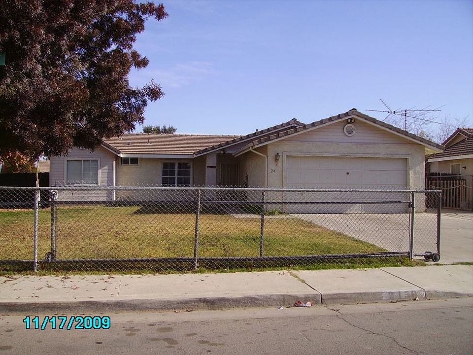 1st image of 2450 N Summers Ct