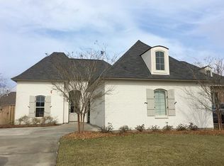 1221 Deer Park Ct, Madisonville, LA 70447