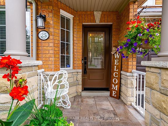 5th image of 25 Starr Cres