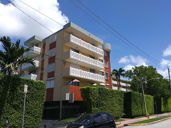 3rd image of 7900 Tatum Waterway Dr APT 205