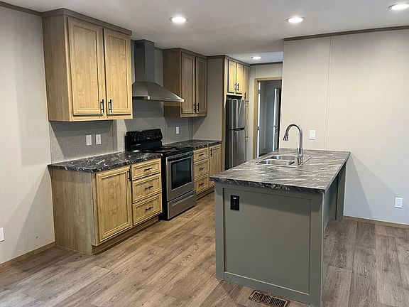 4th image of 855 Washington Post Rd #110