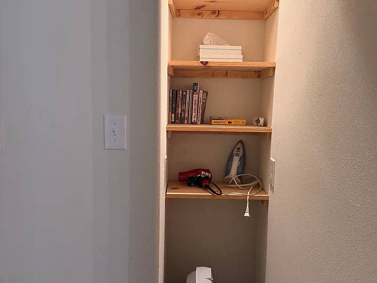 10 Marina Cir — Photo 16