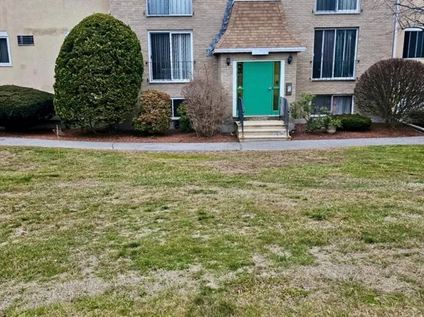 220 Swanson Rd Unit 606, Boxboro, MA 01719