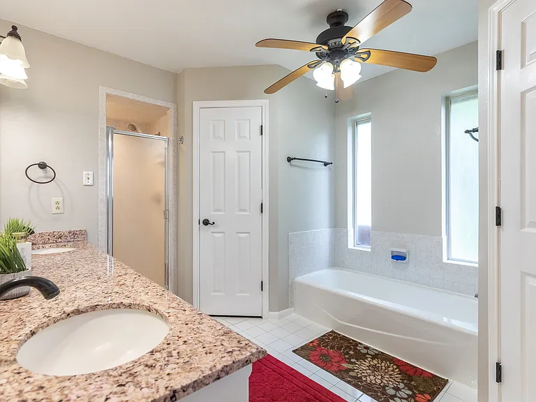 857 Chaucer Dr — Photo 17