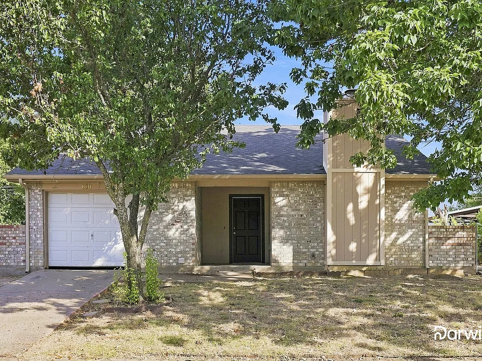 810 Bitter Creek Dr