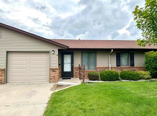 200 Highland Dr UNIT 6, Decorah, IA 52101