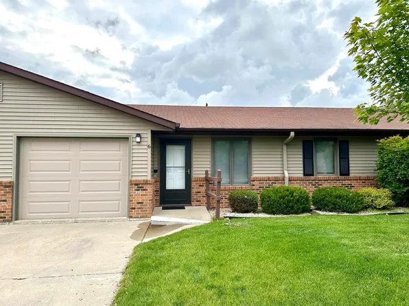 200 Highland Dr Unit 6, Decorah, IA 52101