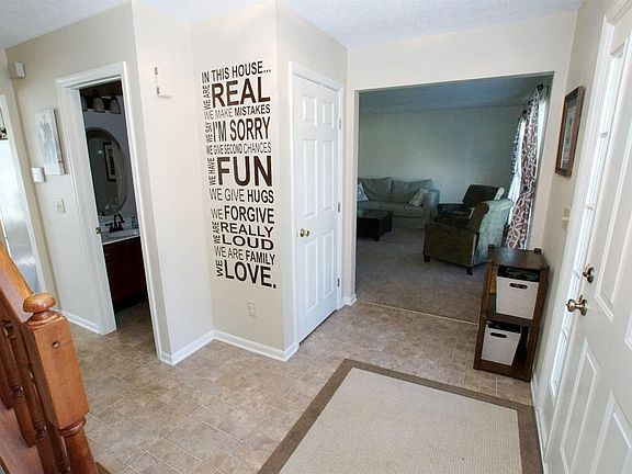 2nd image of 7906 Tylers Way