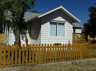 39 S Nebraska Ave, Guernsey, WY 82214