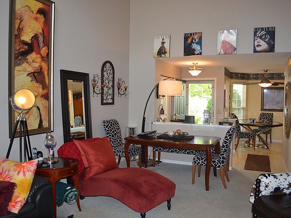 5th image of 1181 Hawthorne Ln #1181