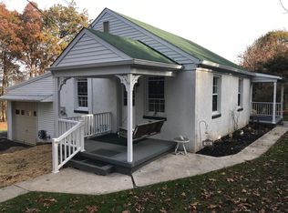 924 Bernoudy Rd, White Hall, MD 21161