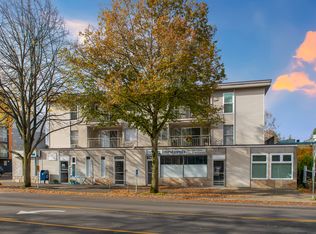 2235 California Ave SW #100, Seattle, WA 98116