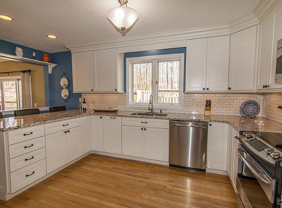 4th image of 27 Pepperwood Dr
