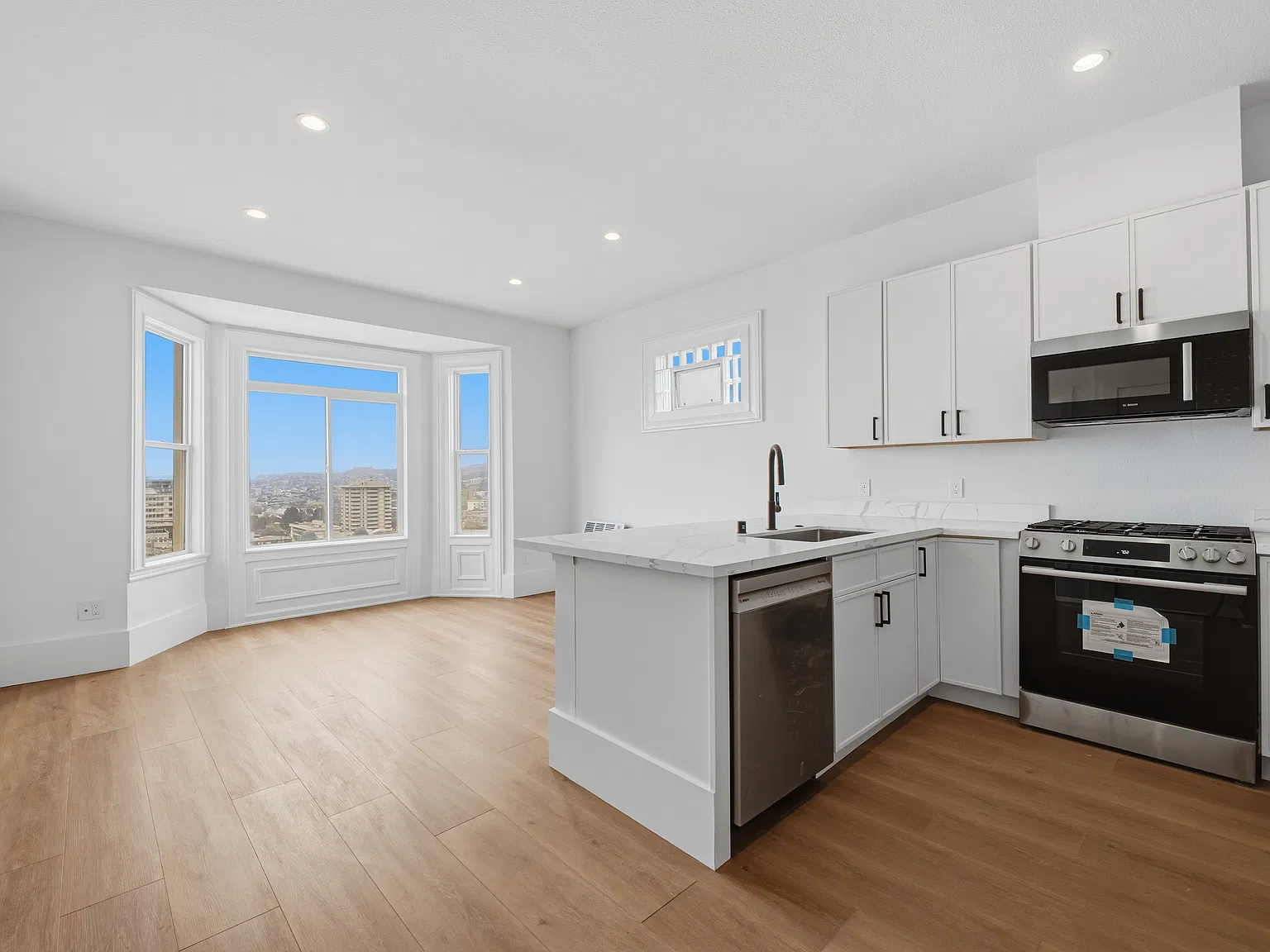 Brand-New Luxury Living at 2021 California Street — Photo 2