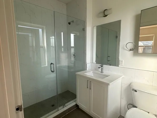 429 Bergen Avenue image 31 of 31