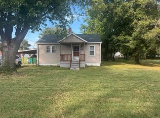 2447 Donna Dr, Cahokia, IL 62206