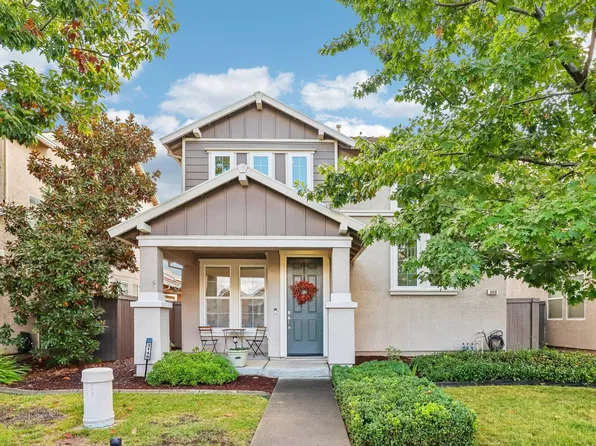 3149 Noahblomquist Way, Rancho Cordova, CA 95670