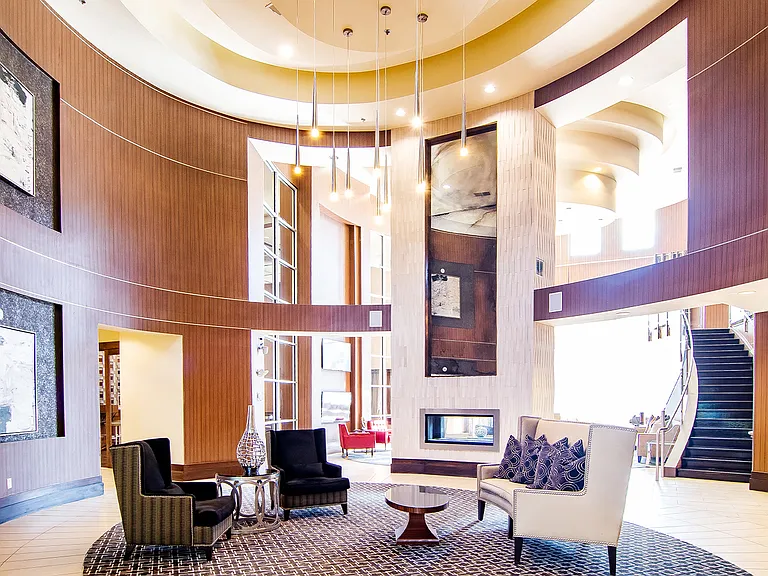 Clubhouse Lounge
