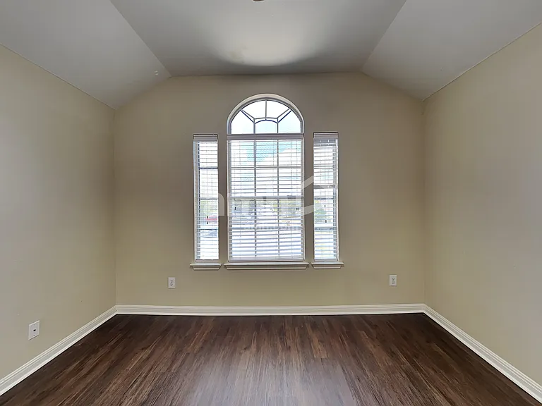8802 Gallop Chase — Photo 10