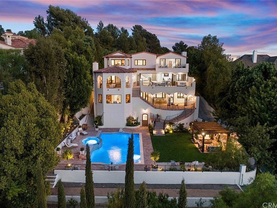 1st image of 30671 Steeplechase Dr