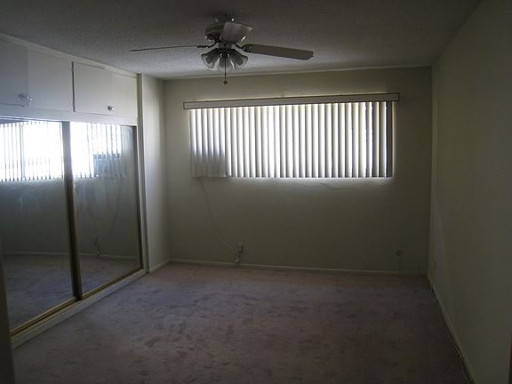 5th image of 4242 Whitsett Ave #4