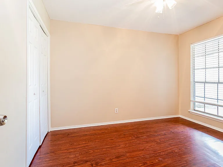 3004 Pecan Springs Rd #B — Photo 15