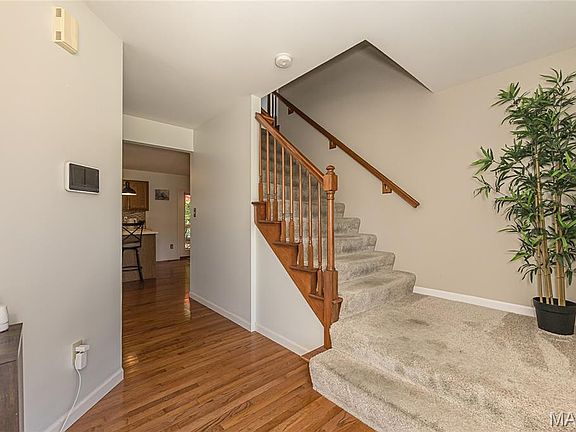 4th image of 339 Buckington St