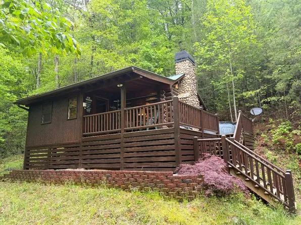 1790 Stanley Creek Rd, Blue Ridge, GA 30522