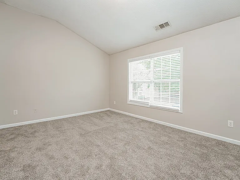 4832 Hairston Park Sq — Photo 11
