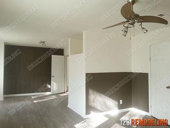 4th image of 3001 N Albany Ave #2R