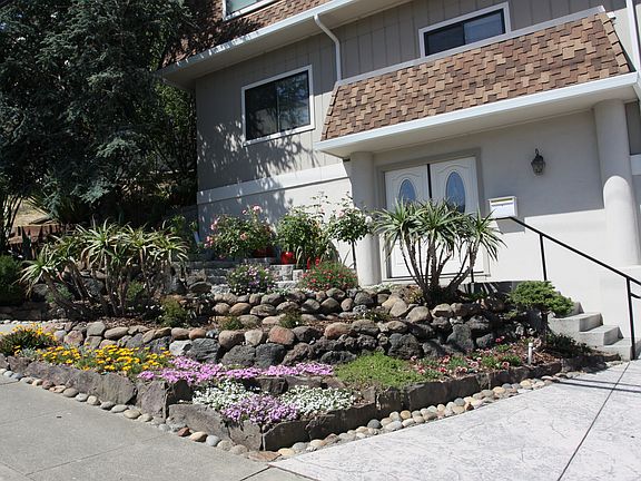 4th image of 941 Glenview Dr