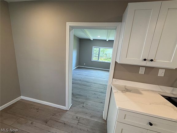 4th image of 21270 Priday Ave