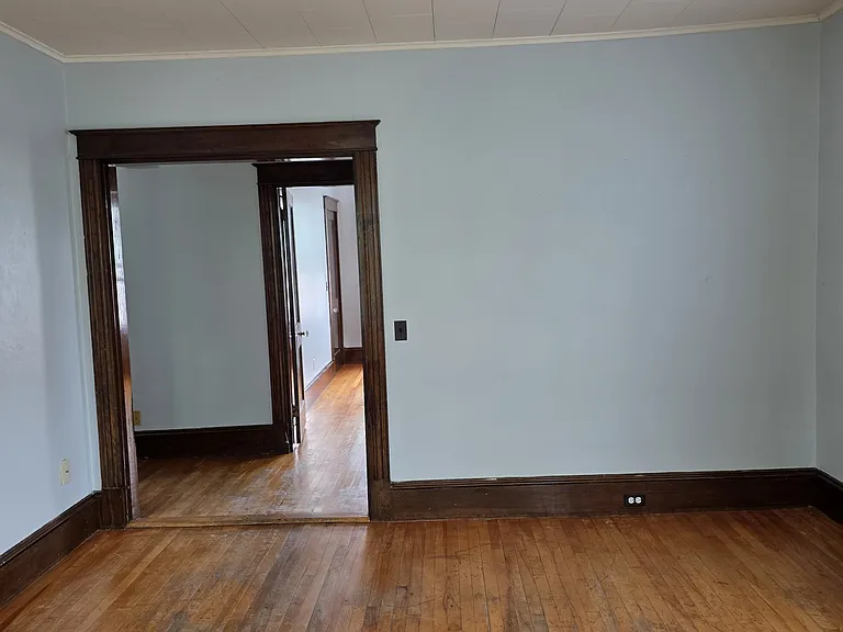 98 Wood St #3 — Photo 32